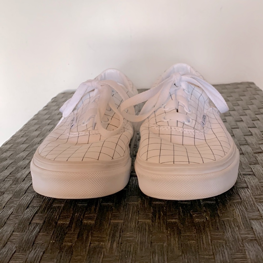Vans kids customizable shoes